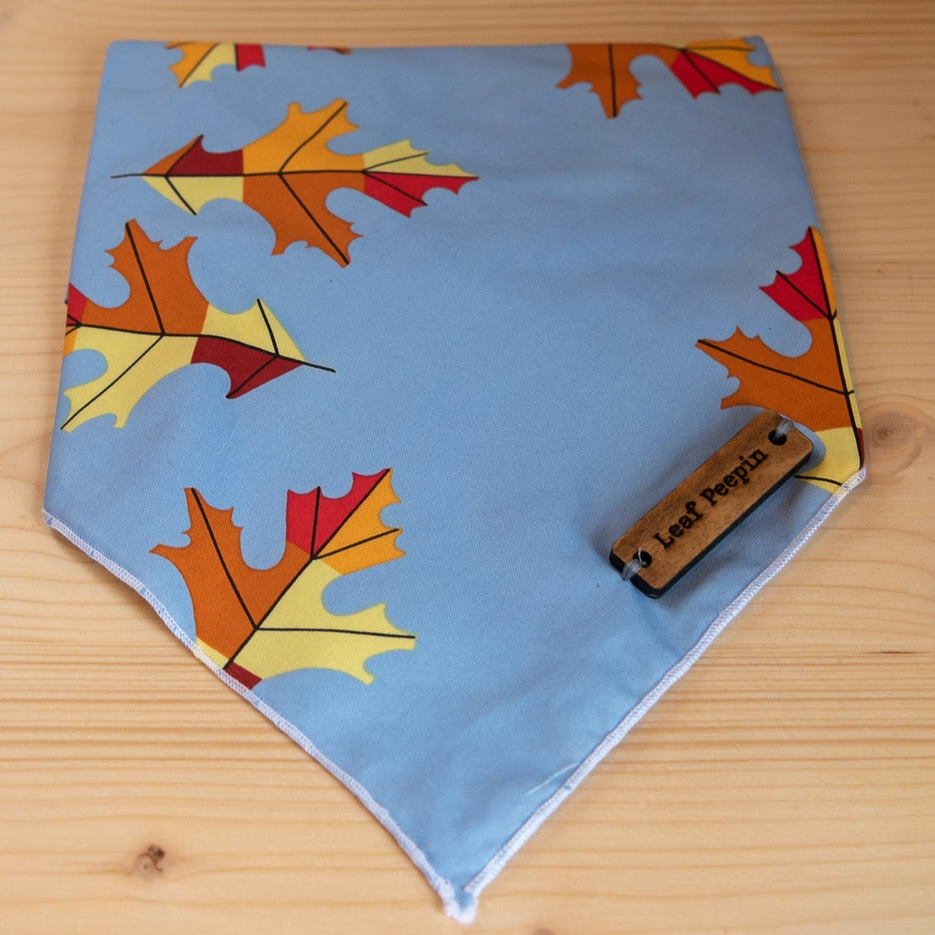 Leaf Peepin dog bandana